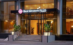 Business Hotel